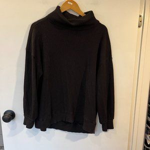 Gap Waffle Fabric Cowlneck Mockneck Long Sleeved Black Top Size Large